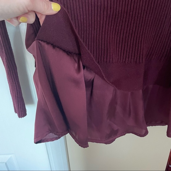 Discover Peach Sweater / Tiered / Ribbed / Silky size Small / Magenta - Picture 4 of 6